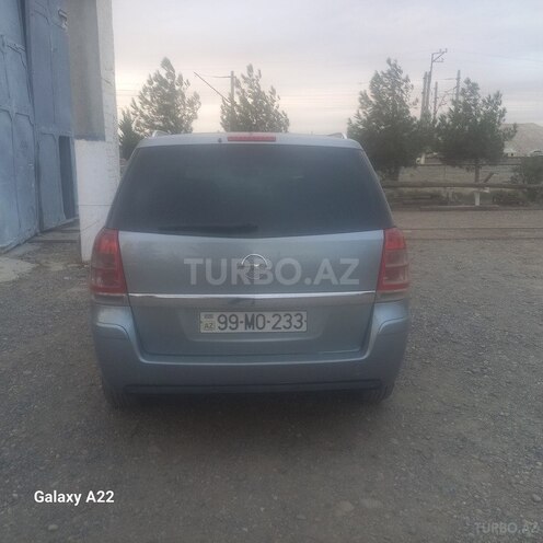 Opel Zafira 2005, 225,000 km - 2.2 l - Bakı