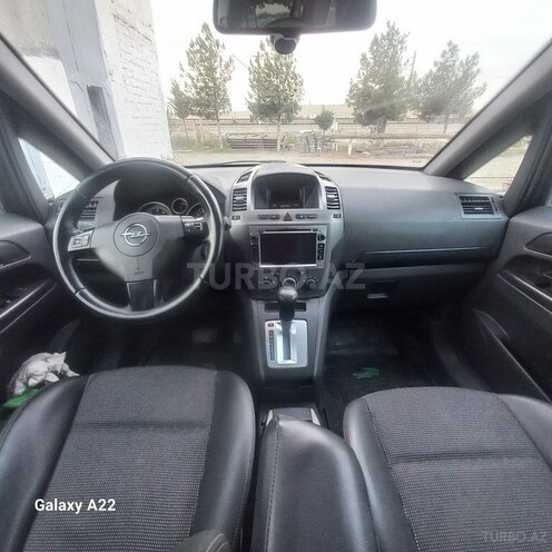 Opel Zafira 2005, 225,000 km - 2.2 l - Bakı