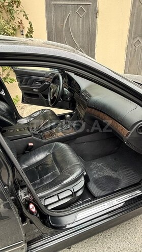 BMW 525 2001, 355,555 km - 2.5 l - Sumqayıt