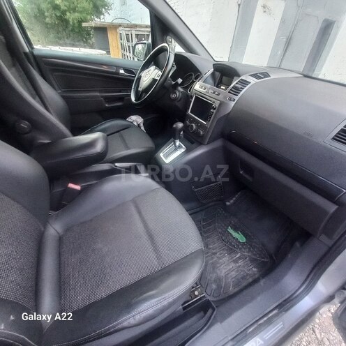Opel Zafira 2005, 225,000 km - 2.2 l - Bakı