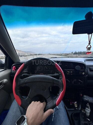 Volkswagen Vento 1994, 207,586 km - 1.9 л - Bakı