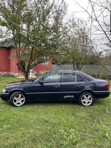 Mercedes C 180 1994, 425,369 km - 1.8 l - Qəbələ