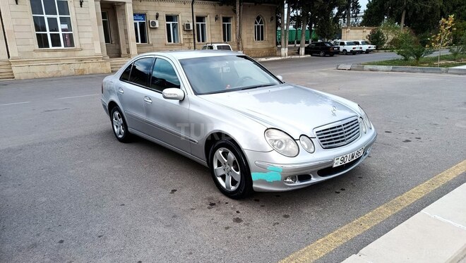 Mercedes E 270 2003, 323,000 km - 2.7 l - İmişli