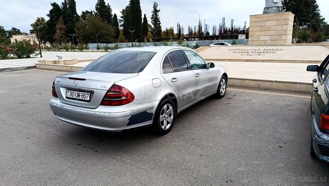 Mercedes E 270 2003, 323,000 km - 2.7 l - İmişli