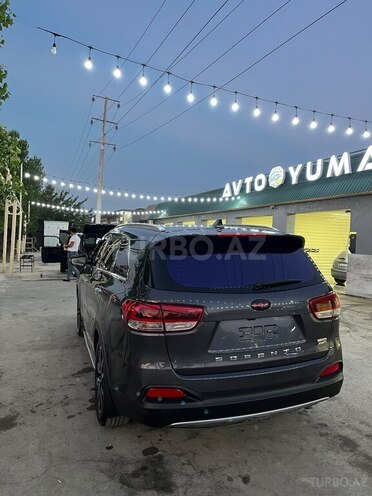 Kia Sorento 2016, 220,000 km - 2.2 l - Bakı