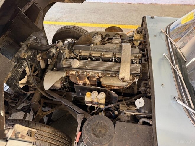 Jaguar E-Pace 1968, 104,000 km - 4.2 l - Bakı