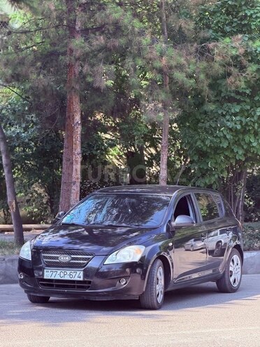 Kia Ceed 2008, 275,000 km - 1.6 l - Yevlax