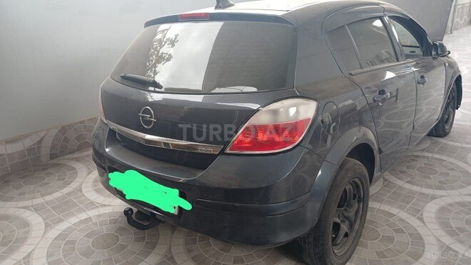 Opel Astra 2006, 320,000 km - 1.3 l - Yevlax