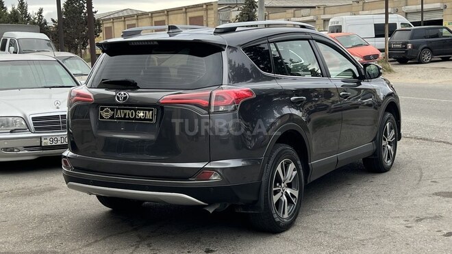 Toyota RAV4 2018, 190,000 km - 2.0 l - Sumqayıt