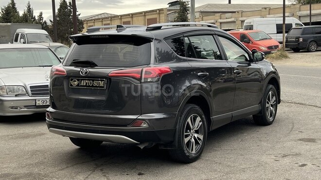 Toyota RAV4 2018, 190,000 km - 2.0 l - Sumqayıt