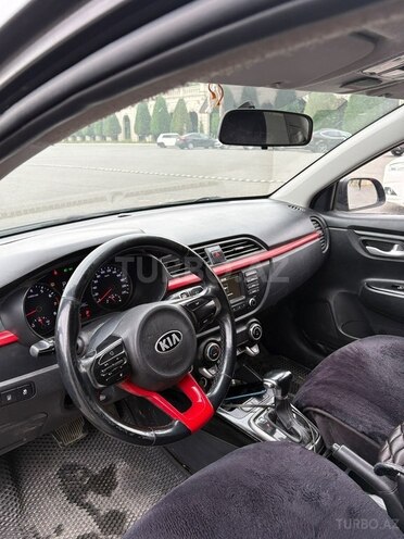 Kia Rio 2018, 295,000 km - 1.4 l - Gəncə