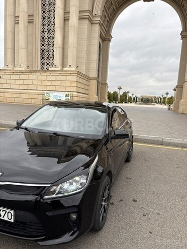 Kia Rio 2018, 295,000 km - 1.4 l - Gəncə