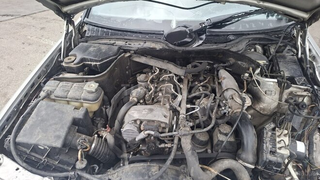 Mercedes C 200 2000, 45,000 km - 2.2 l - Bakı