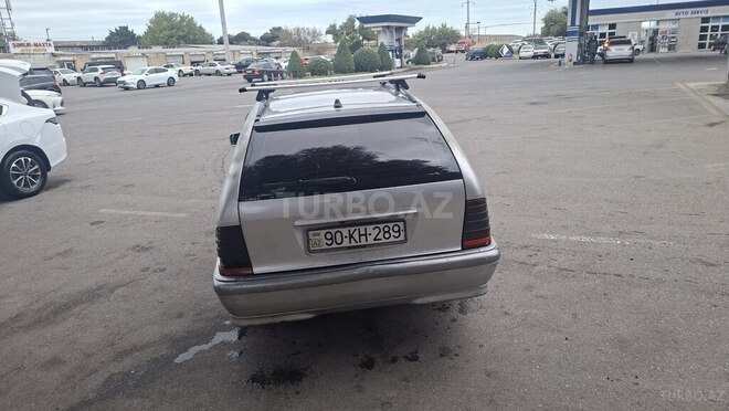 Mercedes C 200 2000, 45,000 km - 2.2 l - Bakı