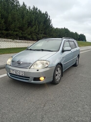 Toyota Corolla 2005, 403,000 km - 1.4 l - Bakı
