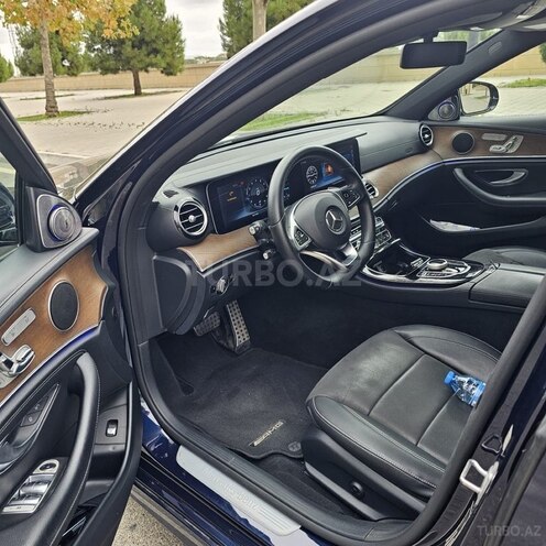 Mercedes E 200 4MATIC 2017, 123,000 km - 2.0 l - Bakı