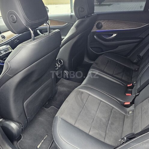 Mercedes E 200 4MATIC 2017, 123,000 km - 2.0 l - Bakı