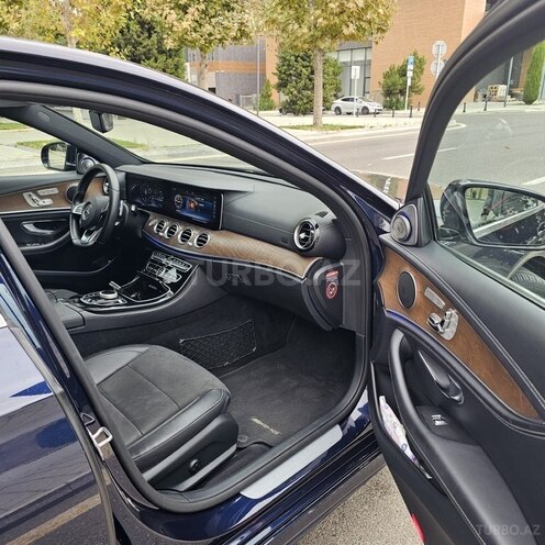 Mercedes E 200 4MATIC 2017, 123,000 km - 2.0 l - Bakı