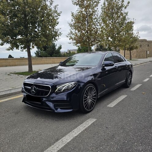 Mercedes E 200 4MATIC 2017, 123,000 km - 2.0 l - Bakı