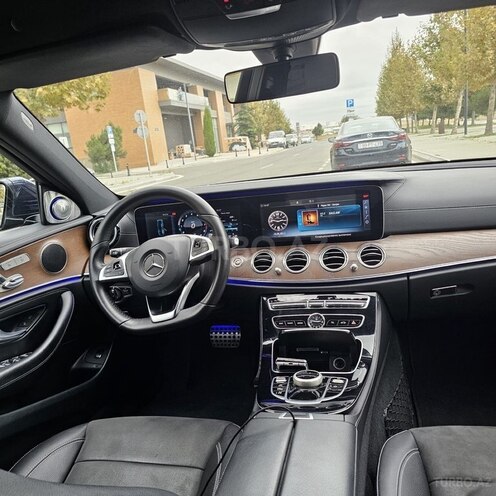 Mercedes E 200 4MATIC 2017, 123,000 km - 2.0 l - Bakı