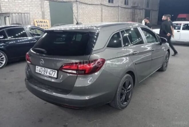 Opel Astra 2020, 130,000 km - 1.5 l - Quba