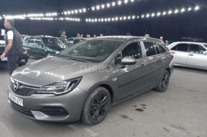 Opel Astra 2020, 130,000 km - 1.5 l - Quba