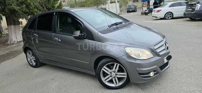 Mercedes B 170 2011, 135,000 km - 1.7 l - Sumqayıt