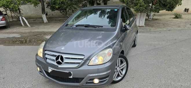 Mercedes B 170 2011, 135,000 km - 1.7 l - Sumqayıt
