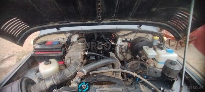 UAZ Hunter 2015, 150,000 km - 2.7 l - Lerik
