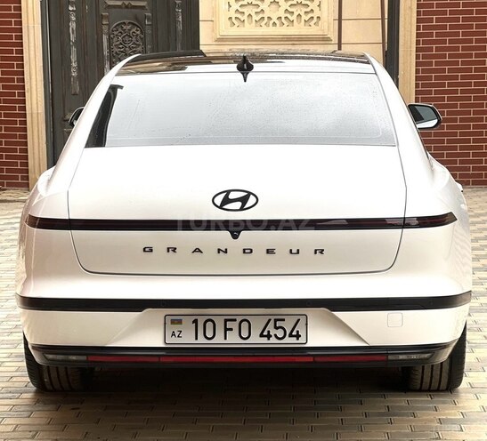 Hyundai Grandeur 2023, 39,500 km - 1.6 л - Bakı