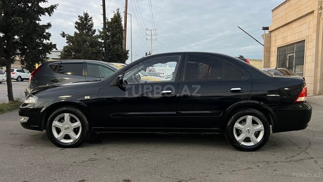 Nissan Sunny 2011, 285,000 km - 1.6 л - Sumqayıt