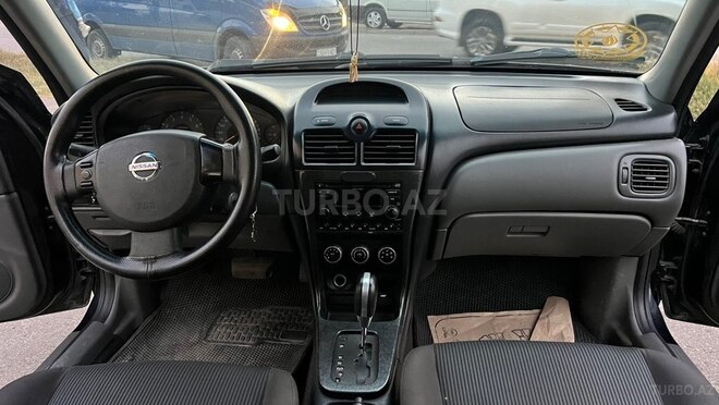 Nissan Sunny 2011, 285,000 km - 1.6 л - Sumqayıt