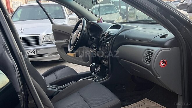 Nissan Sunny 2011, 285,000 km - 1.6 л - Sumqayıt