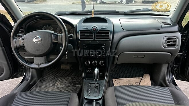 Nissan Sunny 2011, 285,000 km - 1.6 л - Sumqayıt