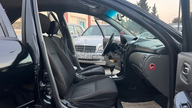 Nissan Sunny 2011, 285,000 km - 1.6 л - Sumqayıt