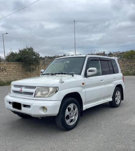Mitsubishi Pajero io 1999, 327,000 km - 1.8 л - Bakı