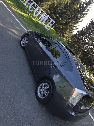 Toyota Prius 2011, 400,000 km - 1.8 л - Mingəçevir