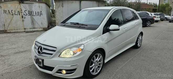 Mercedes B 170 2009, 142,000 km - 1.7 l - Sumqayıt