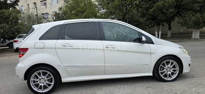 Mercedes B 170 2009, 142,000 km - 1.7 l - Sumqayıt