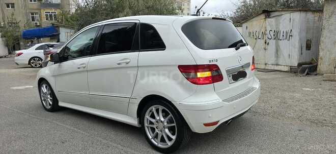 Mercedes B 170 2009, 142,000 km - 1.7 l - Sumqayıt