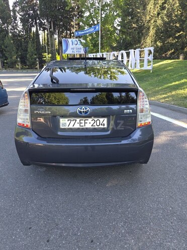 Toyota Prius 2011, 400,000 km - 1.8 л - Mingəçevir