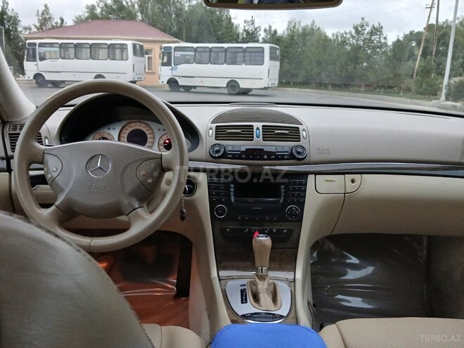 Mercedes E 320 2002, 280,507 km - 3.2 l - Bakı
