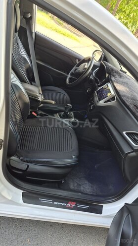 Hyundai Accent 2019, 180,000 km - 1.6 л - Bakı