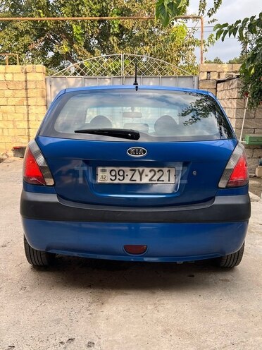 Kia Rio 2008, 300,000 km - 1.4 л - Biləsuvar