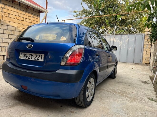 Kia Rio 2008, 300,000 km - 1.4 л - Biləsuvar
