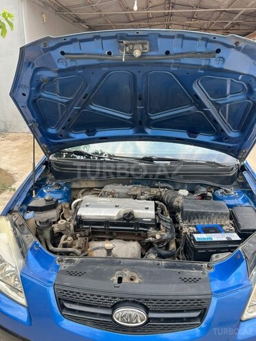 Kia Rio 2008, 300,000 km - 1.4 л - Biləsuvar