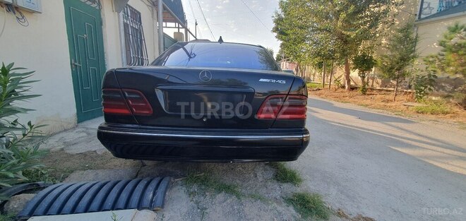 Mercedes E 220 2000, 486,690 km - 2.2 l - Bakı