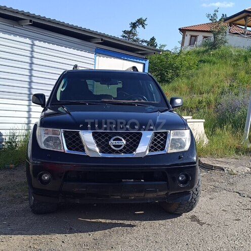 Nissan Pathfinder 2006, 345,000 km - 2.5 l - Bakı