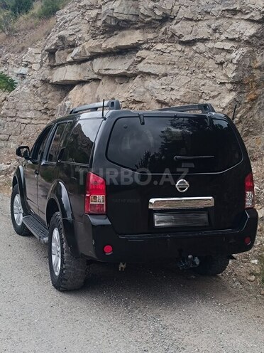 Nissan Pathfinder 2006, 345,000 km - 2.5 l - Bakı