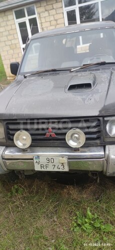 Mitsubishi Pajero 1995, 250,000 km - 2.8 l - Quba